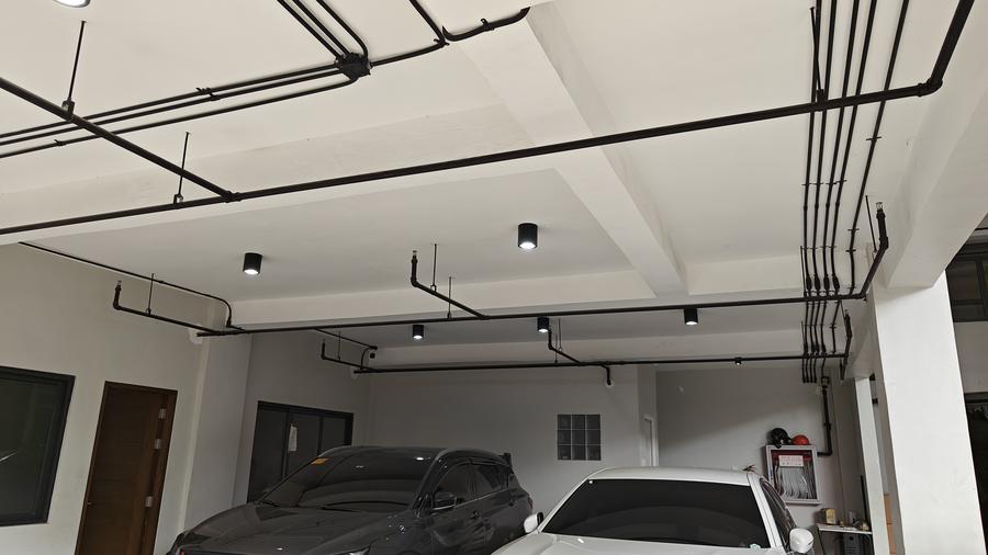 Garage — Surface Mount & Track